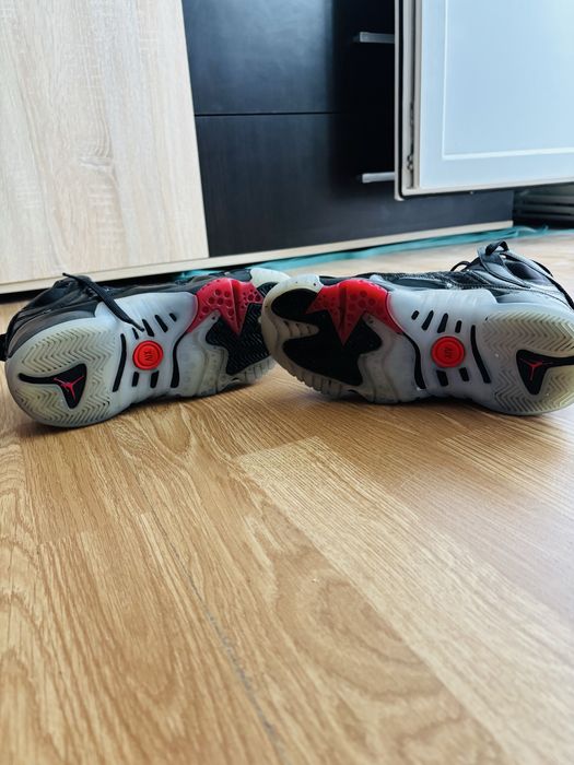 Air Jordan 8 Retro “Playoffs