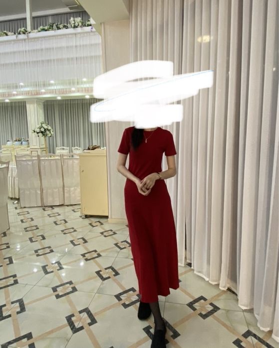 Продам платье сочного цвета)