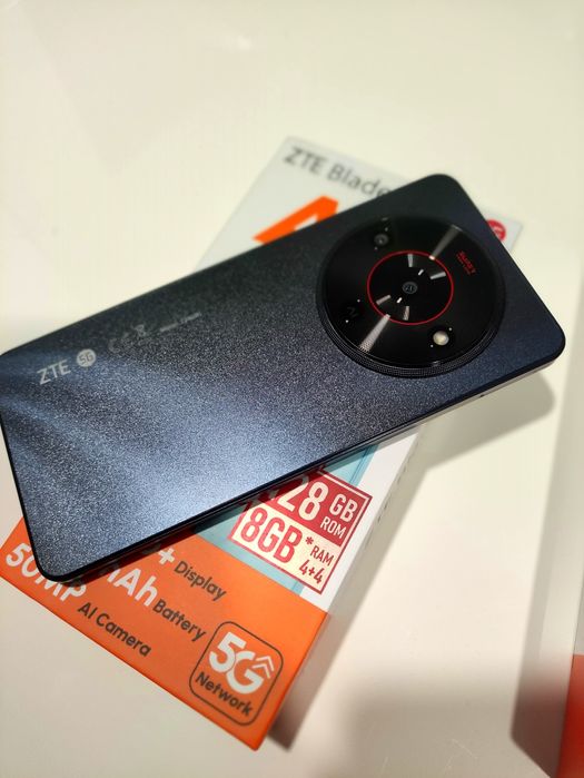 Смартфон, мобилен телефон ZTE Blade A76