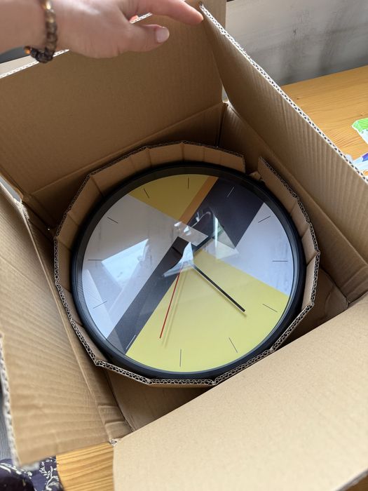 Продам часы настенные