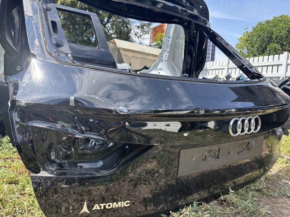 Капак Задна врата Багажник Ауди/Audi Q3