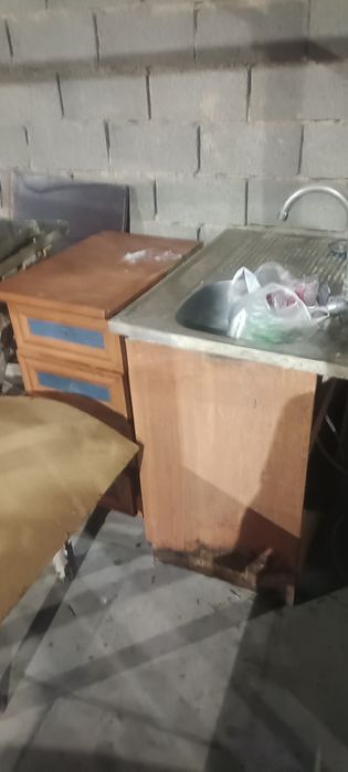 Шкафтар қазир алып кетсеңдер тегін