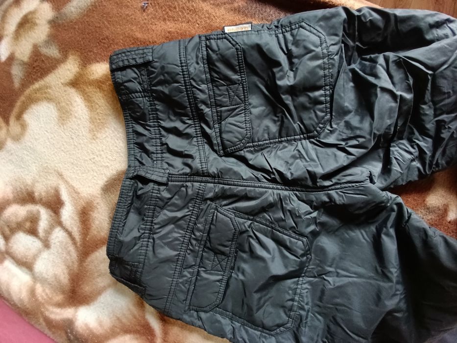 Продам теплые брюки на синтепоне