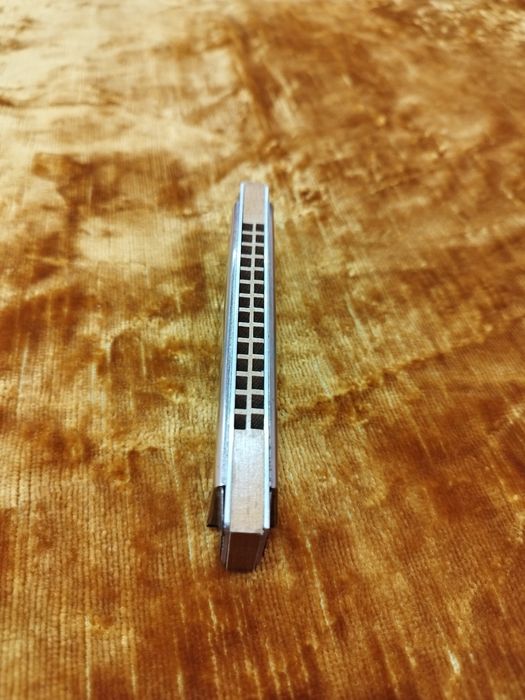 Продавам Хармоника