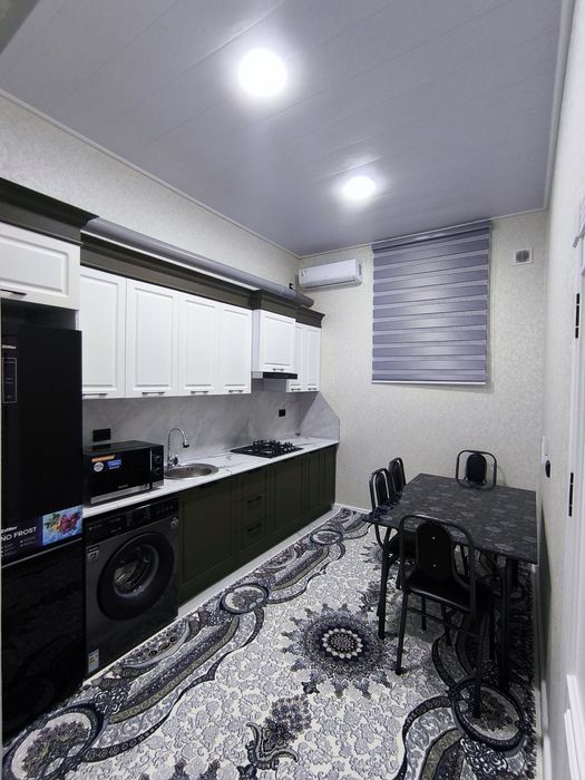 Сдаётся 1 комнатная квартира на 2 этаже.