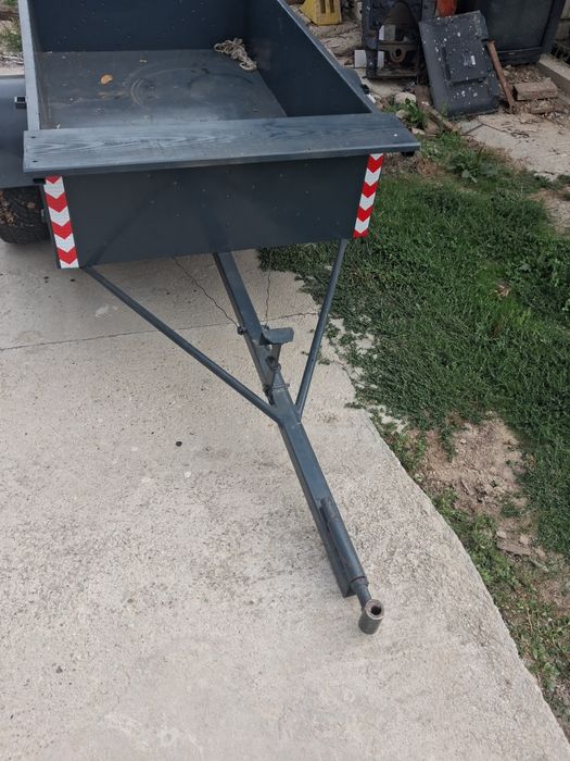 Vand remorcuta pt moltocultor sau tractoras