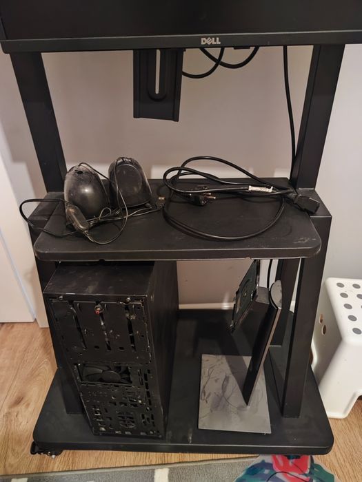 Stand mobil conferințe prezentări suport PC