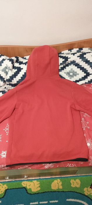 Nike tech fleece roșu