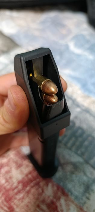 Speedloader 9x19 Beretta incarcator rapid