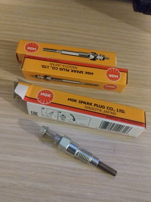 Bujie incandescenta Kubota, Yanmar, Mitsubishi, Iseki - original Japan