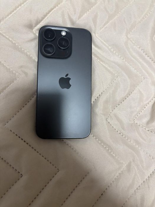 Айфон 15 про ползван