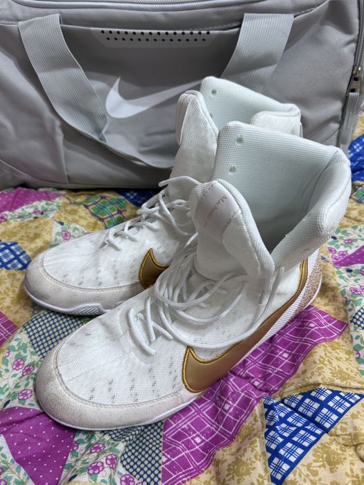 Боксерки 43, боксерские перчатки 12-oz