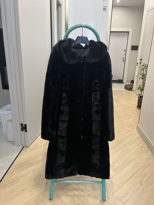 Продам цигейковую шубу