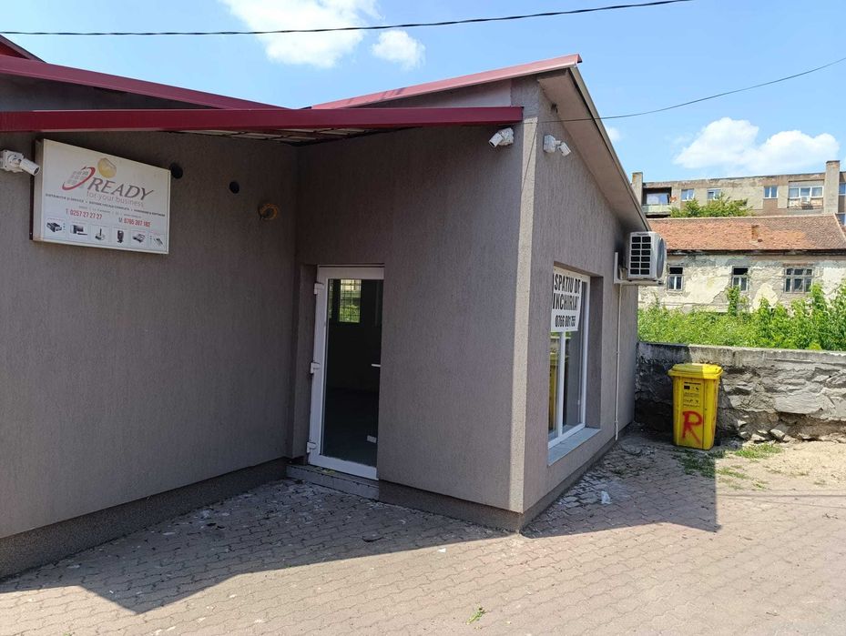 De închiriat – Spatiu comercial in Piața din Sebis