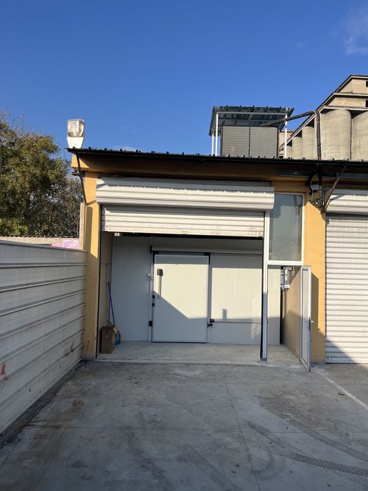 Дава се под наем Склад в Бургас, Пристанище Бургас - 36 кв.м за 498.27 € - Снимка #4