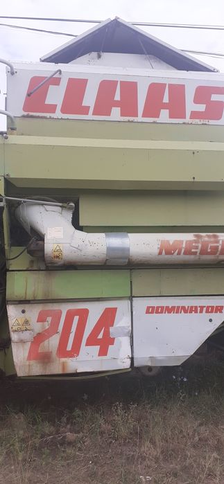 Dezmembrez Claas Mega 204 si Dominator 86