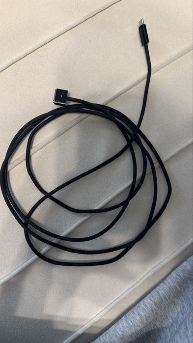 Зарядка для macbook air оригинал