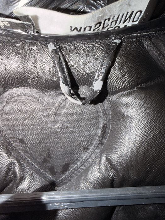 Geaca groasa iarna/munte lucioasa oversize -Logo Moschino la vedere