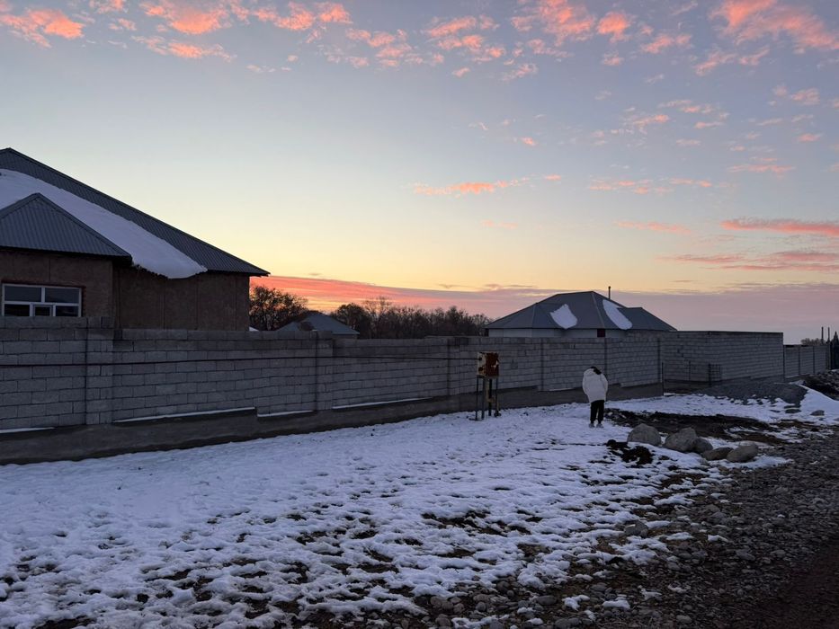 Срочно 15 сот. жер сатылады,