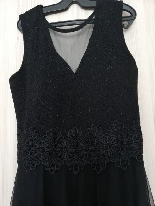 Черна дамска официална рокля!