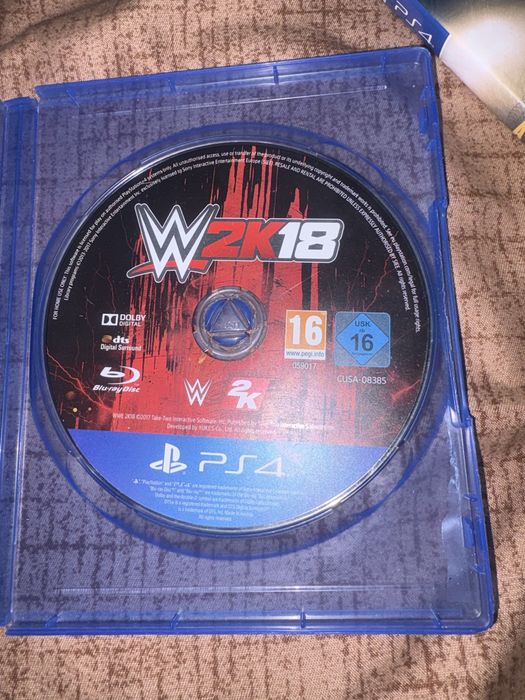 Vand ps4 cu jocuri