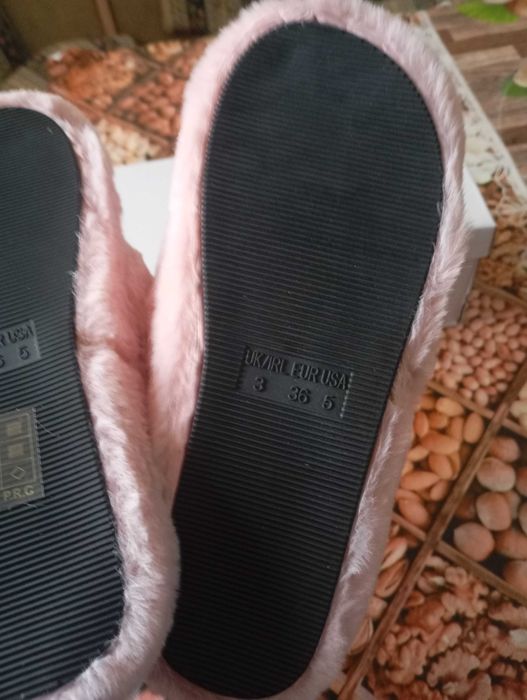 Slapi. Superbi cu blainta Nr 36