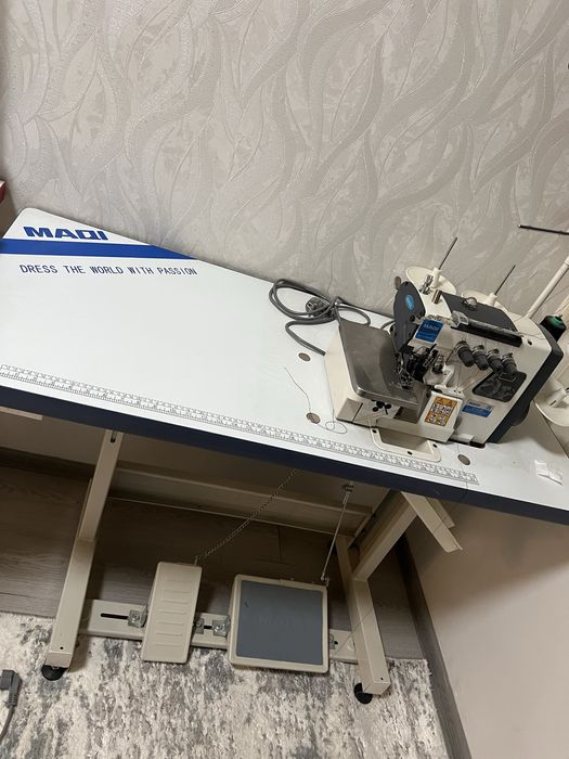 Maqi tikuv mashinasi overlok 350$