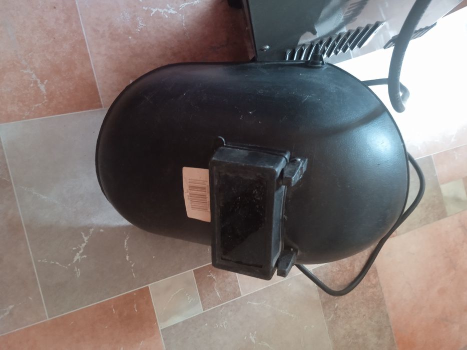 Сварочный аппарат апсолютно новый.