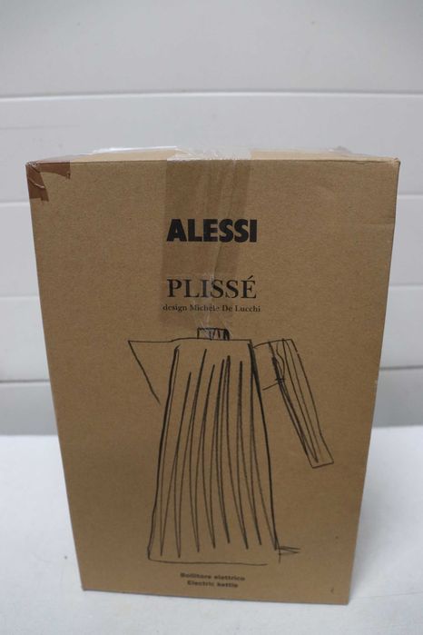 Alessi Plissé MDL06 B/UK - Електрическа кана от термопластична смола, английски щепсел 2400W, 170 Cl
