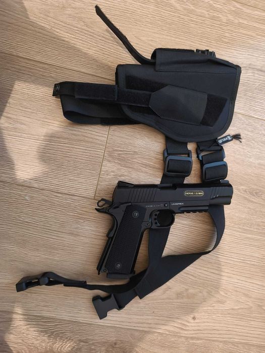 Elite Force 1911 Blow back Pistol airsoft CO2 cu holster