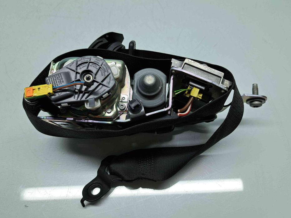 Centura stanga fata Mercedes Clasa E (W212) AMG [Fabr 2009-2016] 6171