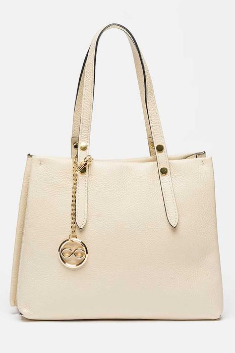 Chiara Canotti бежова чанта с релеф от естествена кожа.