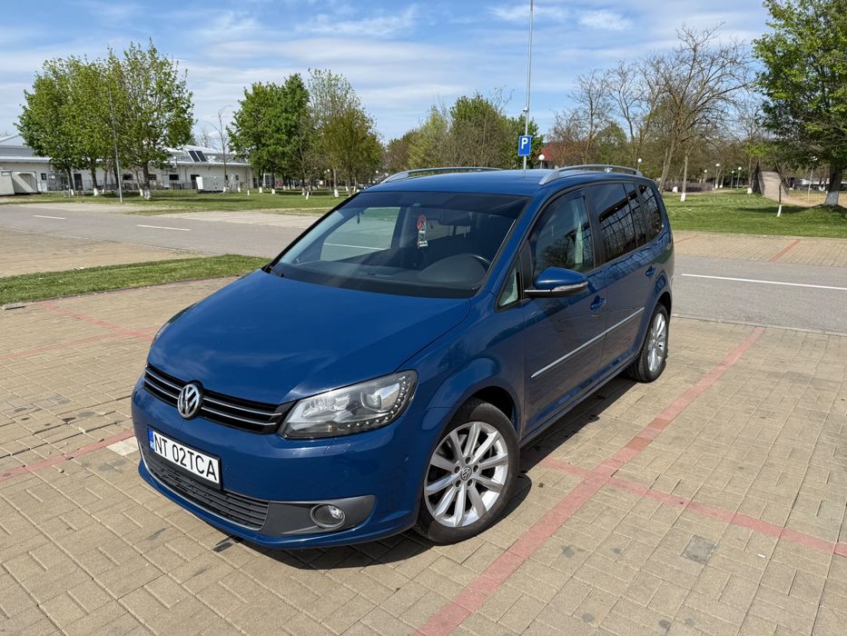 VOLKSWAGEN Touran 2012 — imagine 2