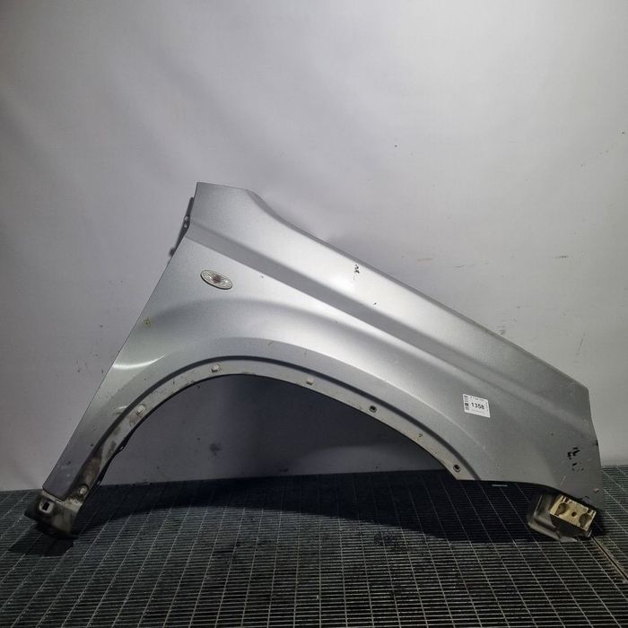 Aripa Dreapta Fata Nissan X - Trail T31 2007 - 2013 4 Usi Platinium Silver KY0 (1358)