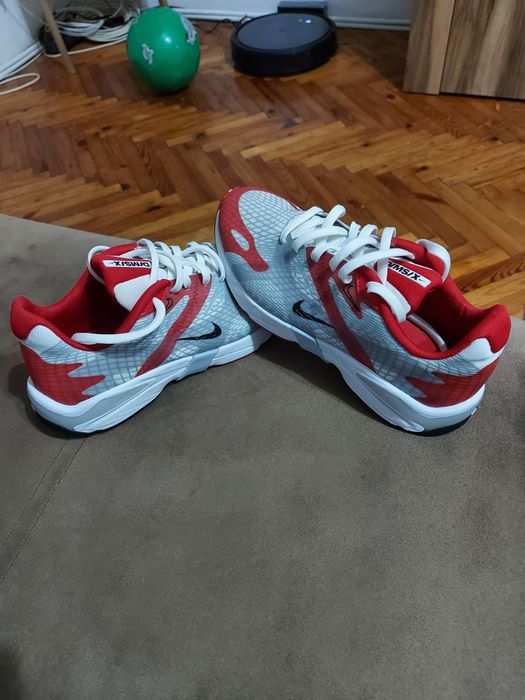 Nike 36.5 и Adidas 35   номер