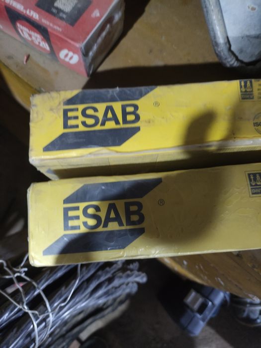 Электроды Esab 4.0 две пачки