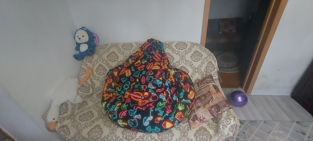 Продам пуфик подушка