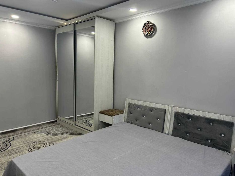 Срочно продаётся 3-х комнатная квартира в Чирчике, 4 м/район