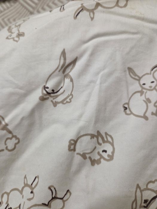 Продам одеяло в манеж