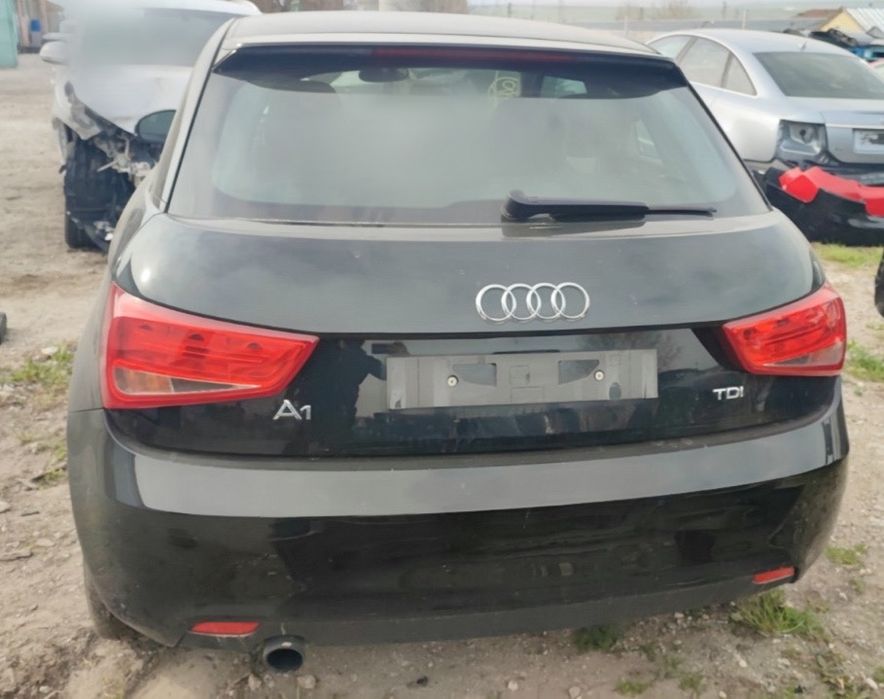 Ауди А1 на части Audi A1 1.6tdi CaY мотор 77000km