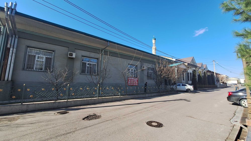 Fayizli Uy sotiladi.Farovon.City Med