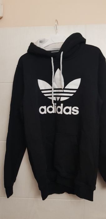 Суичер Адидас размер М