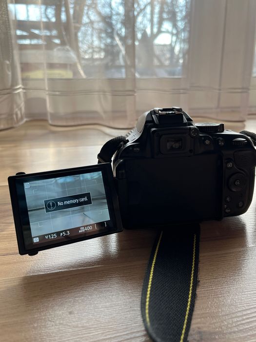 Фотоапарат Nikon D5200