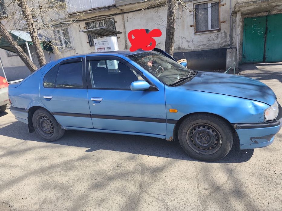 Продам машину Nissan