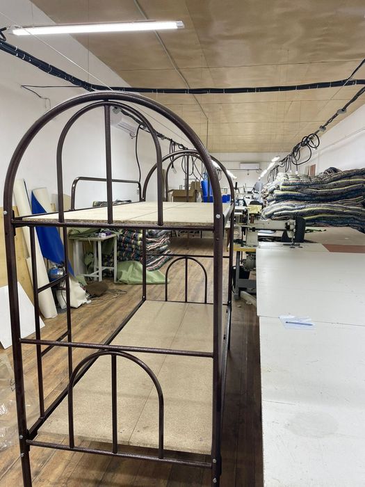 Кровать железный