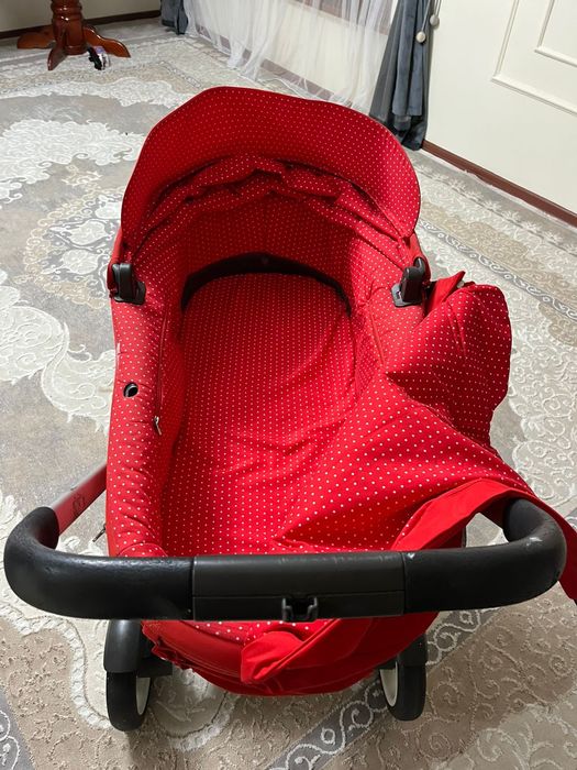 Коляска детская очень хорошо состояние