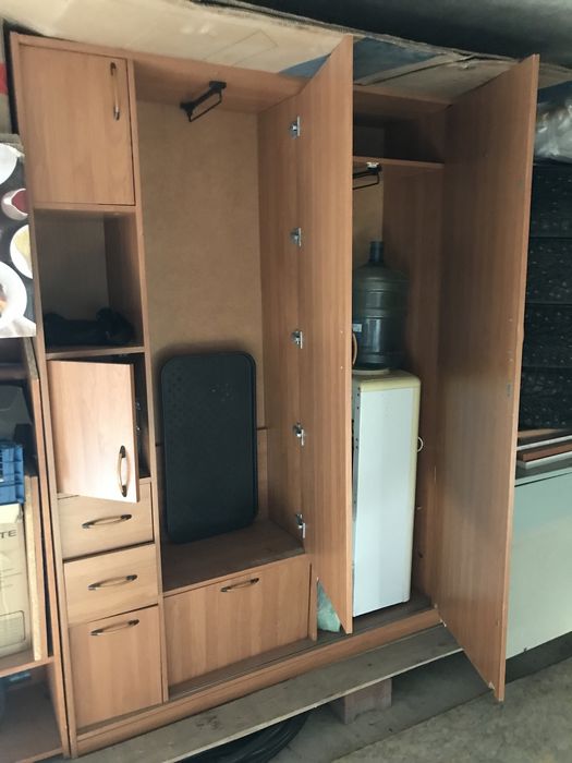 Шкаф для прихожей