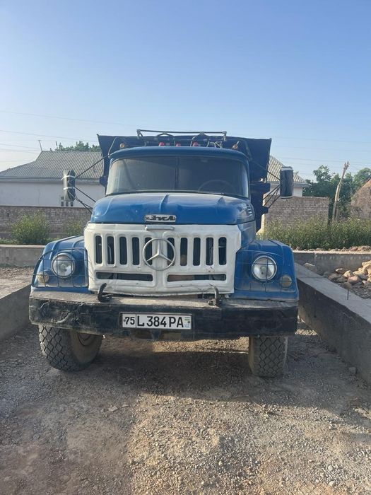 ЗИЛ  Срочно сотилади