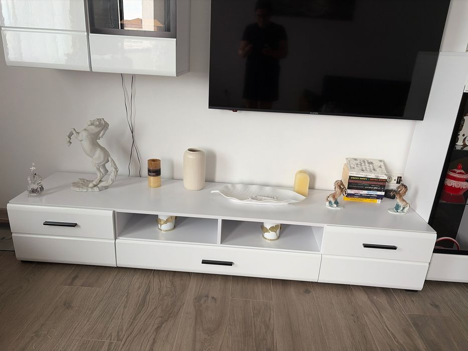 Mobilă living- corpuri