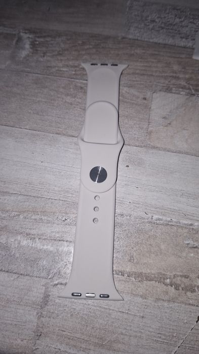 Ремешки от Apple watch s10
